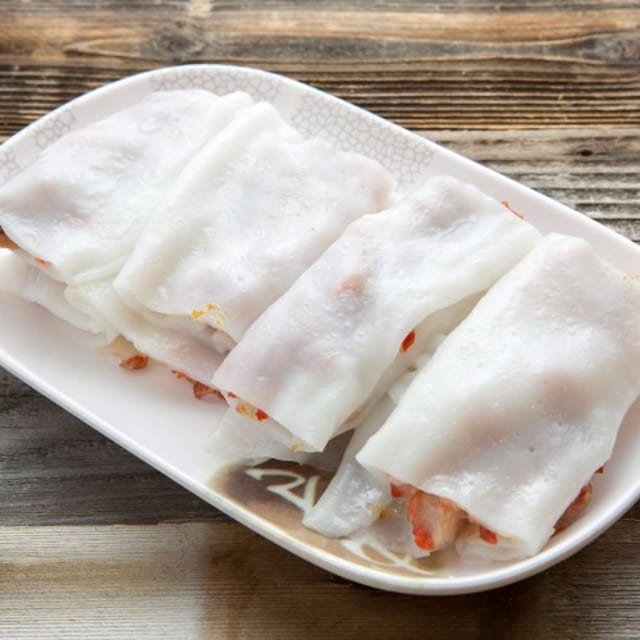 F08 Steamed BBQ Pork Flour Roll 叉燒腸粉.