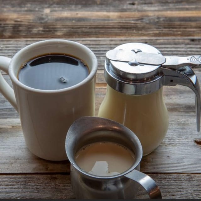 D04 H.K Style Coffee 香濃咖啡.
