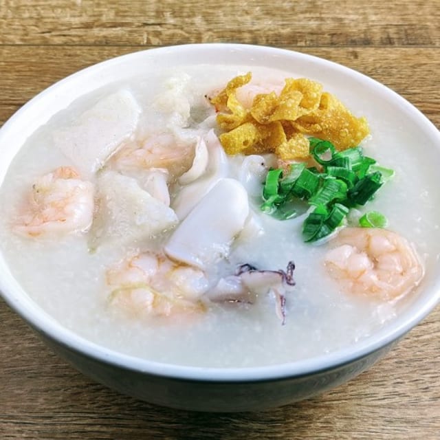C54 Seafood Congee 海鮮粥.