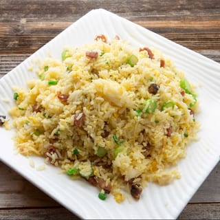R02 BBQ Pork Fried Rice 叉燒炒飯