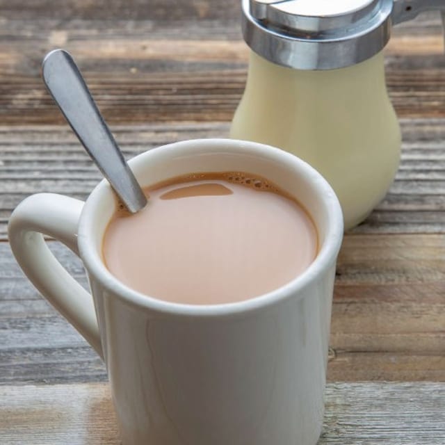 D02 H.K Style Milk Tea 港 式 奶 茶.