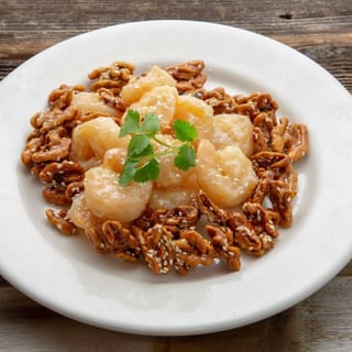T_Honey Walnut Shrimp with Mayonnaise Sauce 西汁核桃蝦