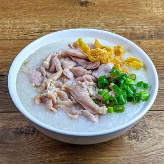 C57 Fresh Chicken with Bone Congee 黃毛雞粥（帶骨）